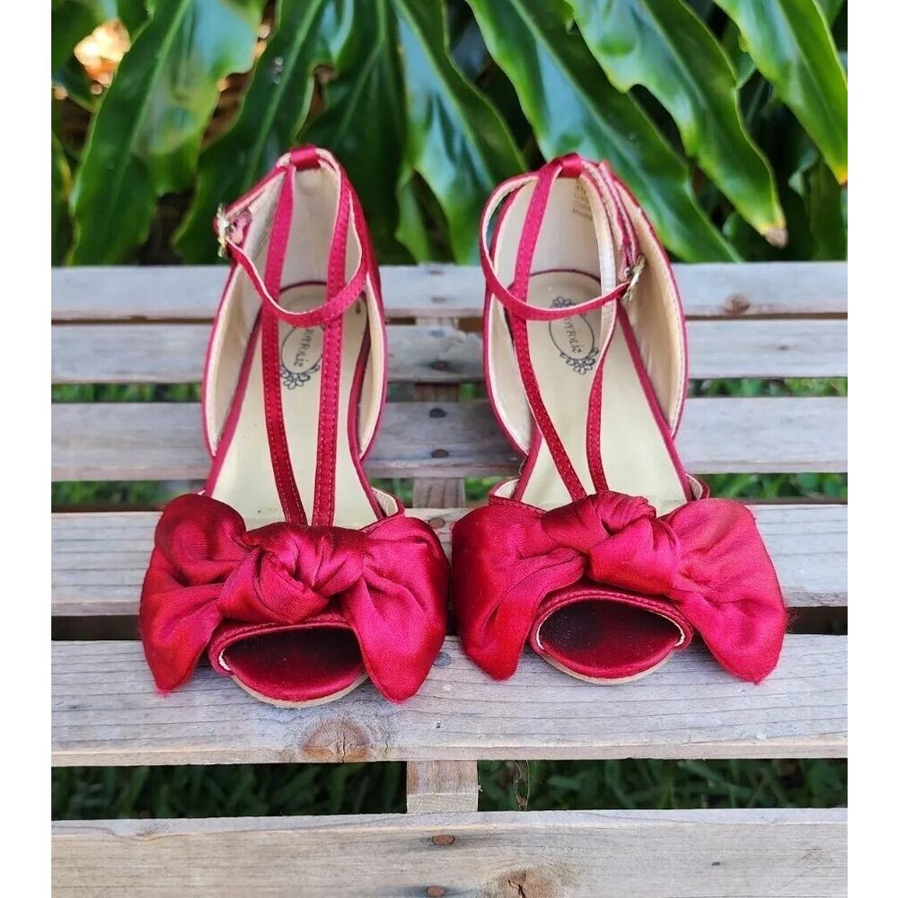 Joyfolie Lucia Red Satin Heels - Youth Size 3 Dress Shoes
